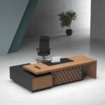 Lux Executive Desk (Black Leg)